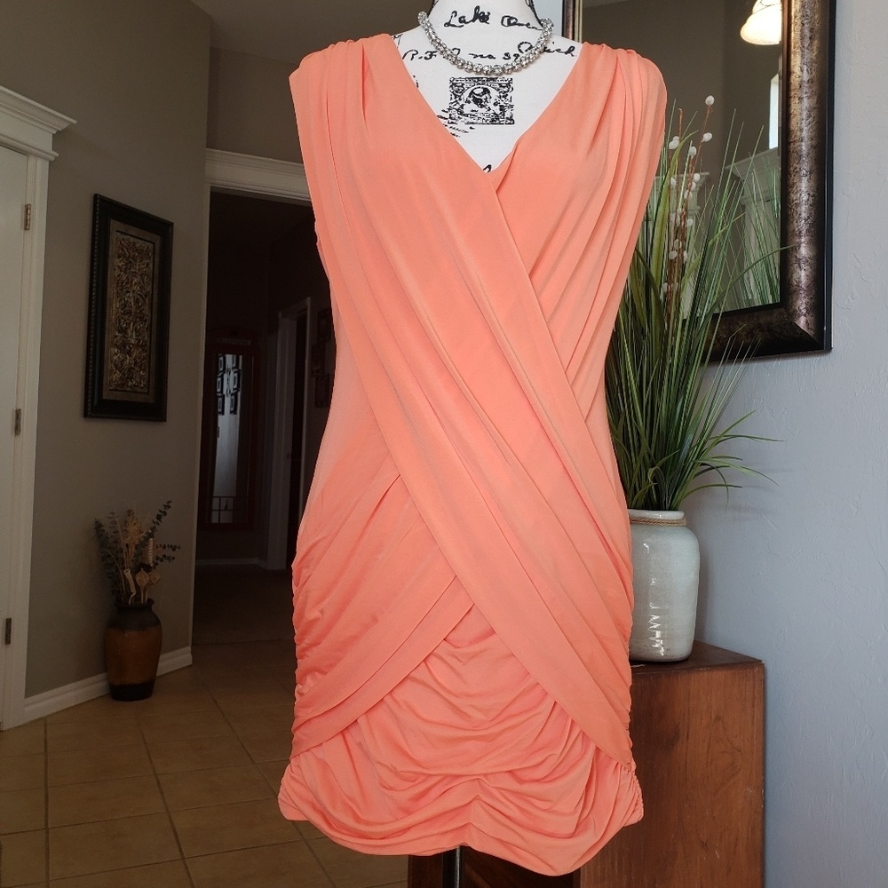 BCBG MaxAzria Alondra Gathered Cocktail Dr…
